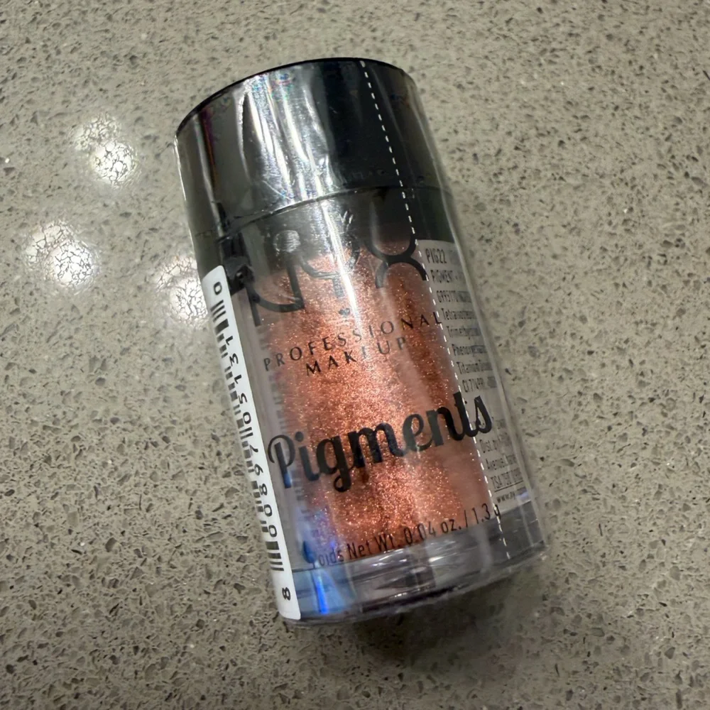 NYX Professional Makeup Loose Metallic Pigment Venetian 22 Copper Shimmer